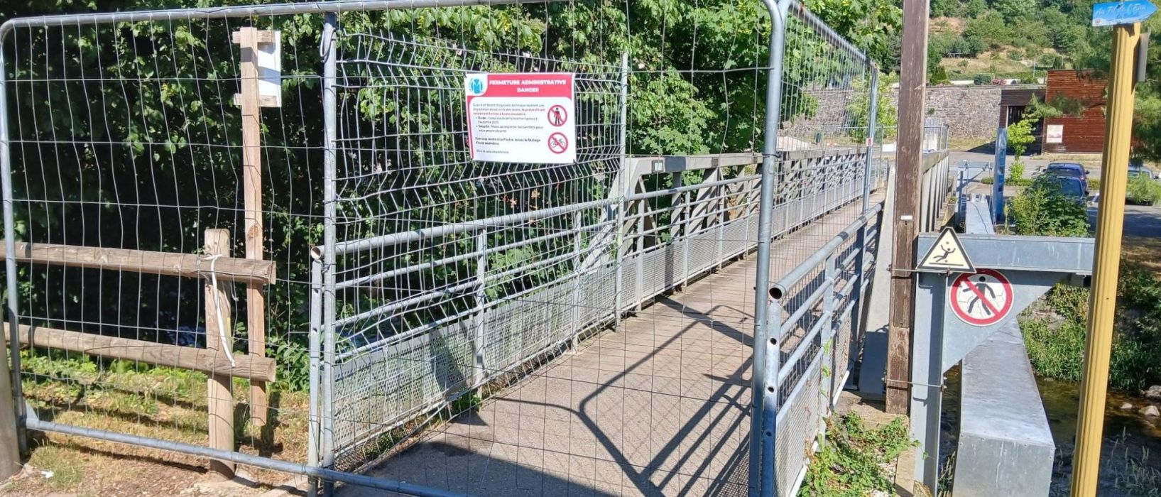 Fermeture de la passerelle d'accès à La Piscine